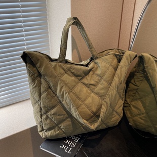 冬季 菱格帆布手提袋休闲单肩斜挎托特包 大容量棉服包包女2025新款