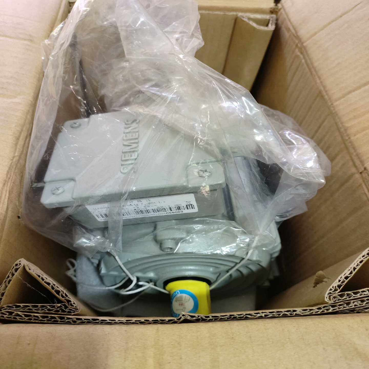 询价1.5KW电机型号1LE0001-0EB49-0A~可接维修