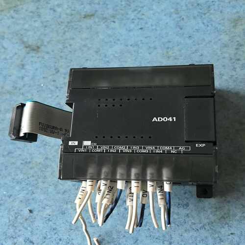 PLC模块CP1W-AD041，成色如图，，功~询价