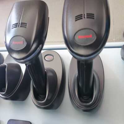 询价Honeywell1902GSR／GHD八成新，扫码正常有需