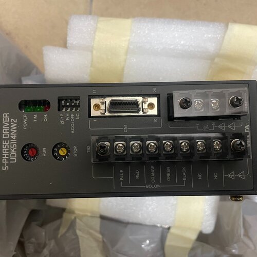 VEXTA东方步进驱动器UDK5114NW2实物图议价-询