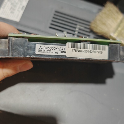 丹佛斯变频器 IGBT模块 CM600DX-24T。有3个。--议价商品