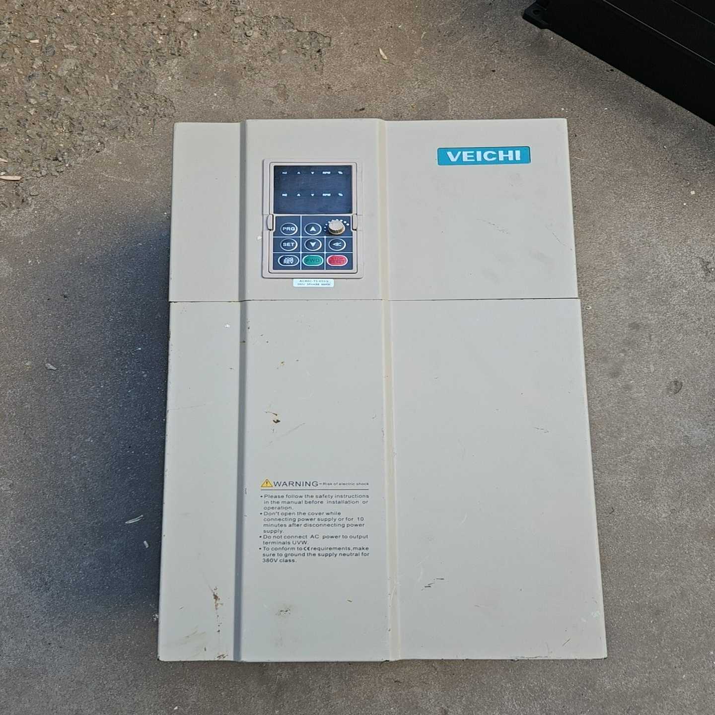 拆机伟创变频器，AC80C-T3-055G，成色如图，无维修--议价商品