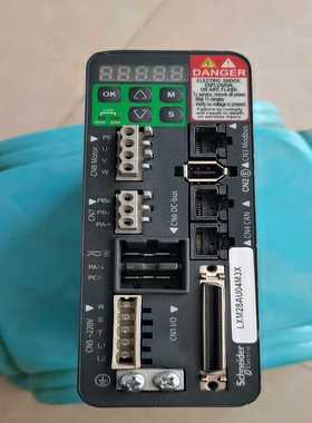 二手施耐德伺服驱动器400WLXM28AU04M3X一--议价商品