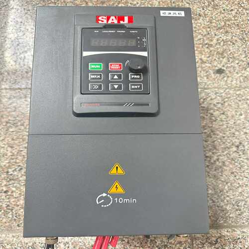 询价SAJ三晶BM1000B变频器15KW/18.5KW/380