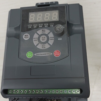 MCJD变屏器型号MC100M1R5G3B，议价商品