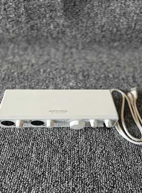 ArturiaMiniFuse2声卡，白色外观高端大气！--议价商品