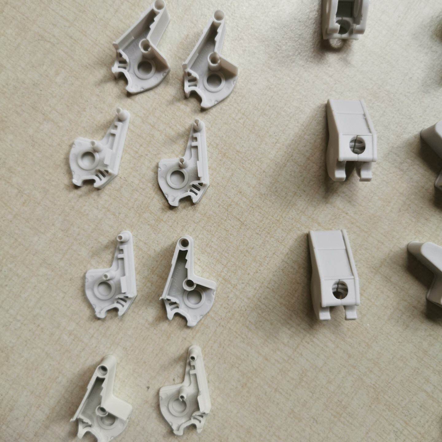 ABB卡件的把手。塑料部分，不含金属部分。有货的。--议价商品