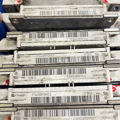【询价】FS450R12KE3/FS450R17KE3/6MBI45