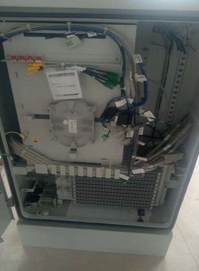 中兴ZXDSL 9806H室外传输柜全新无包装