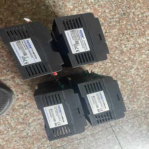 永宏PLC-B1z-40MR2-D24(2个）B1-32M4适用