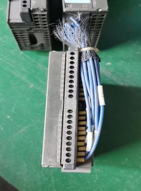 6ES7332-5HD01-0AB0  300系列模块(亚飞商行）