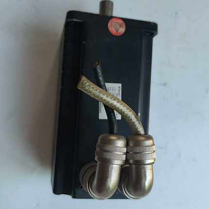 咨询-步科伺服电机SMH110D-0126-20AAK-4LKC