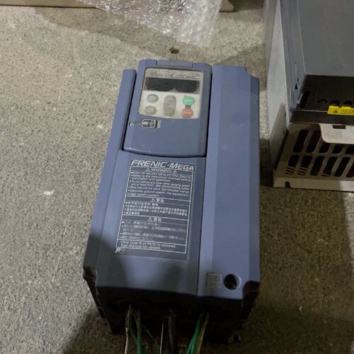 询-变频器FRN2.2G1S4C2.2KW380V