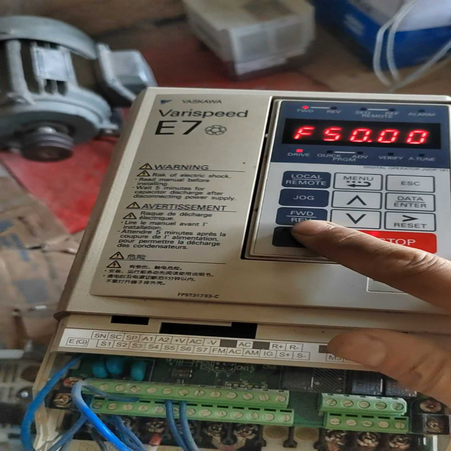 议价拆机安川变频器CIMR-E7B45P5