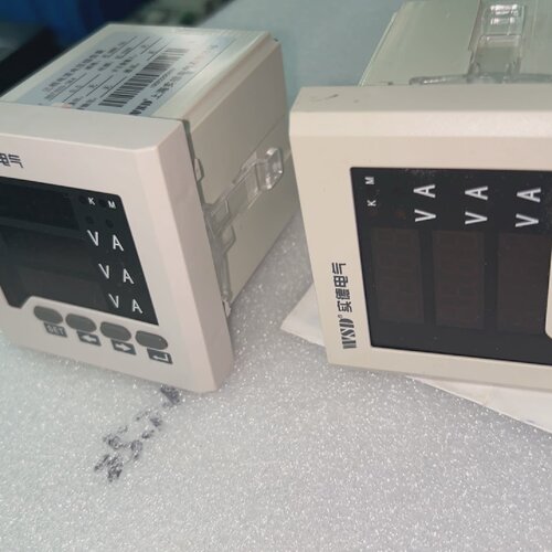 询-没用过2个上海实德电气三相电流电压组合表型号HS7I