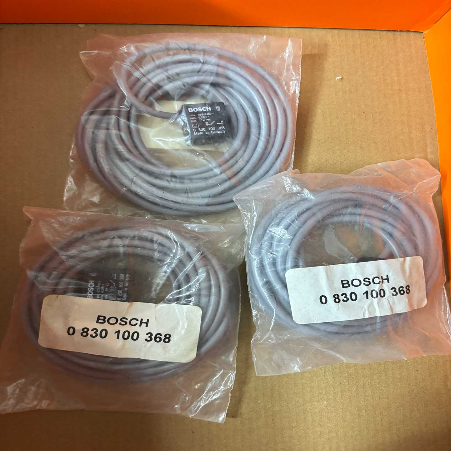 询价~BOSCH 传感器 0830100368，，未开封，