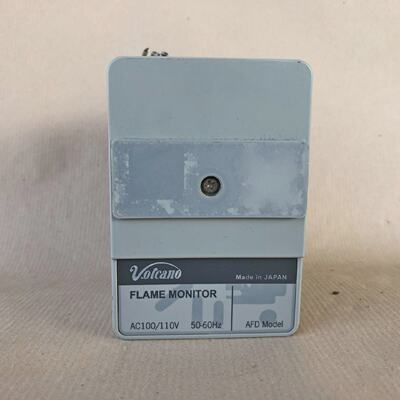 VOLCANO AFD FLAME MONITOR R4440V100A AC100110V 5060HZ