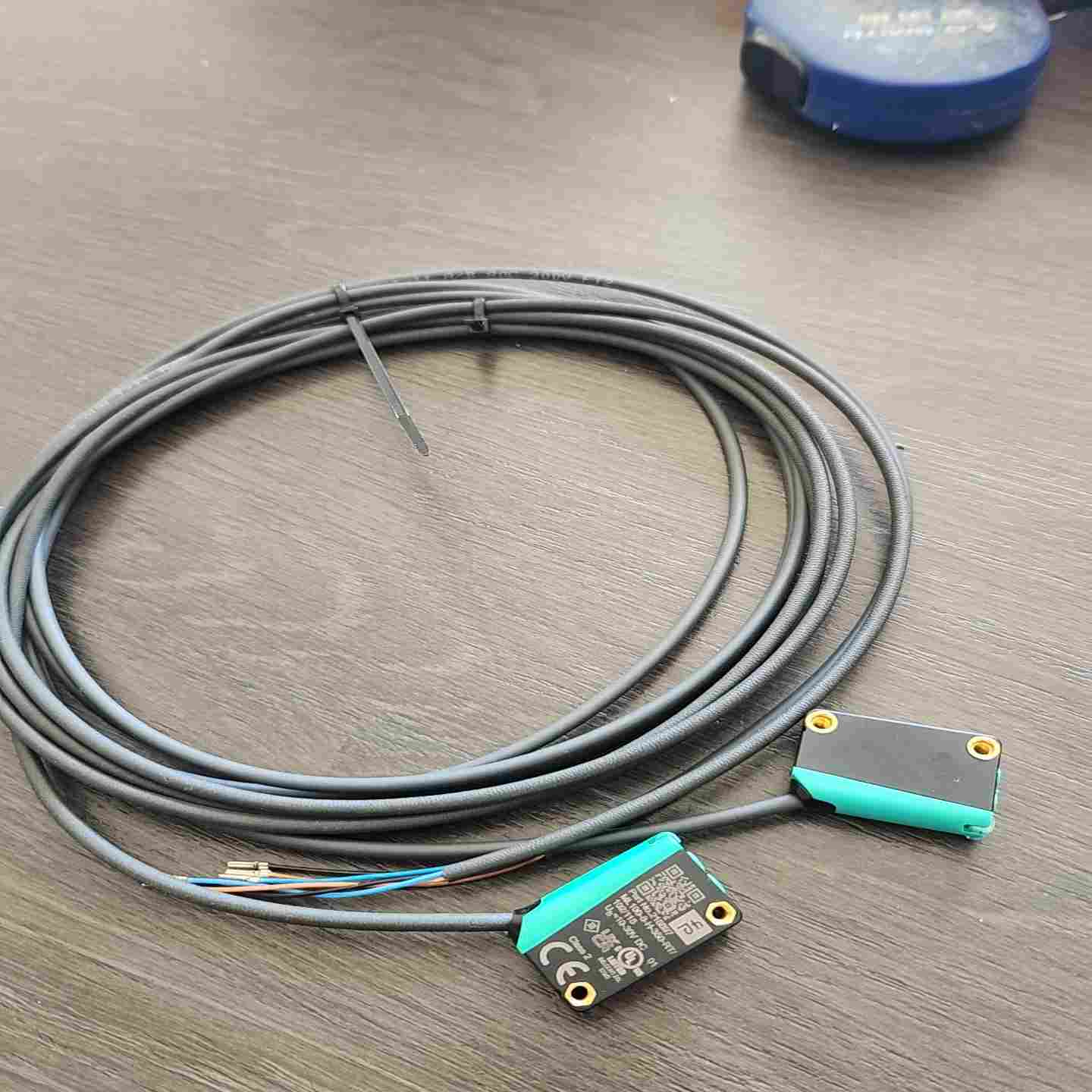 【议价】传感器216897倍加福光电开关ML100-8-H-350-