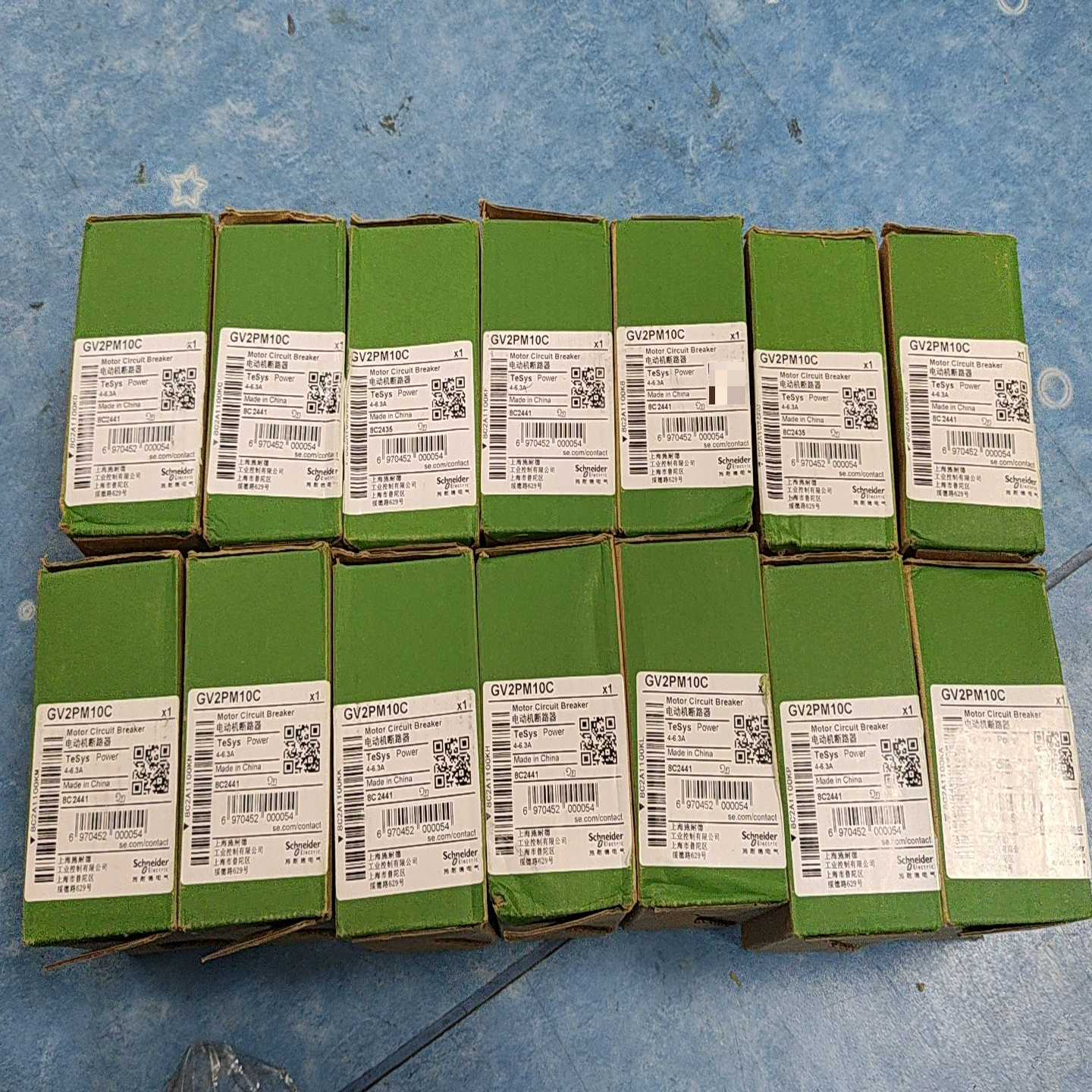 询价全新施耐德马达断路器GV2PM10C议价