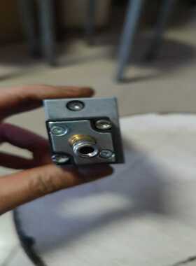 台达DOP-B07E411触摸屏~询价