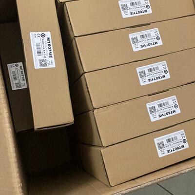 威纶通MT8070iE  再回三台--议价商品
