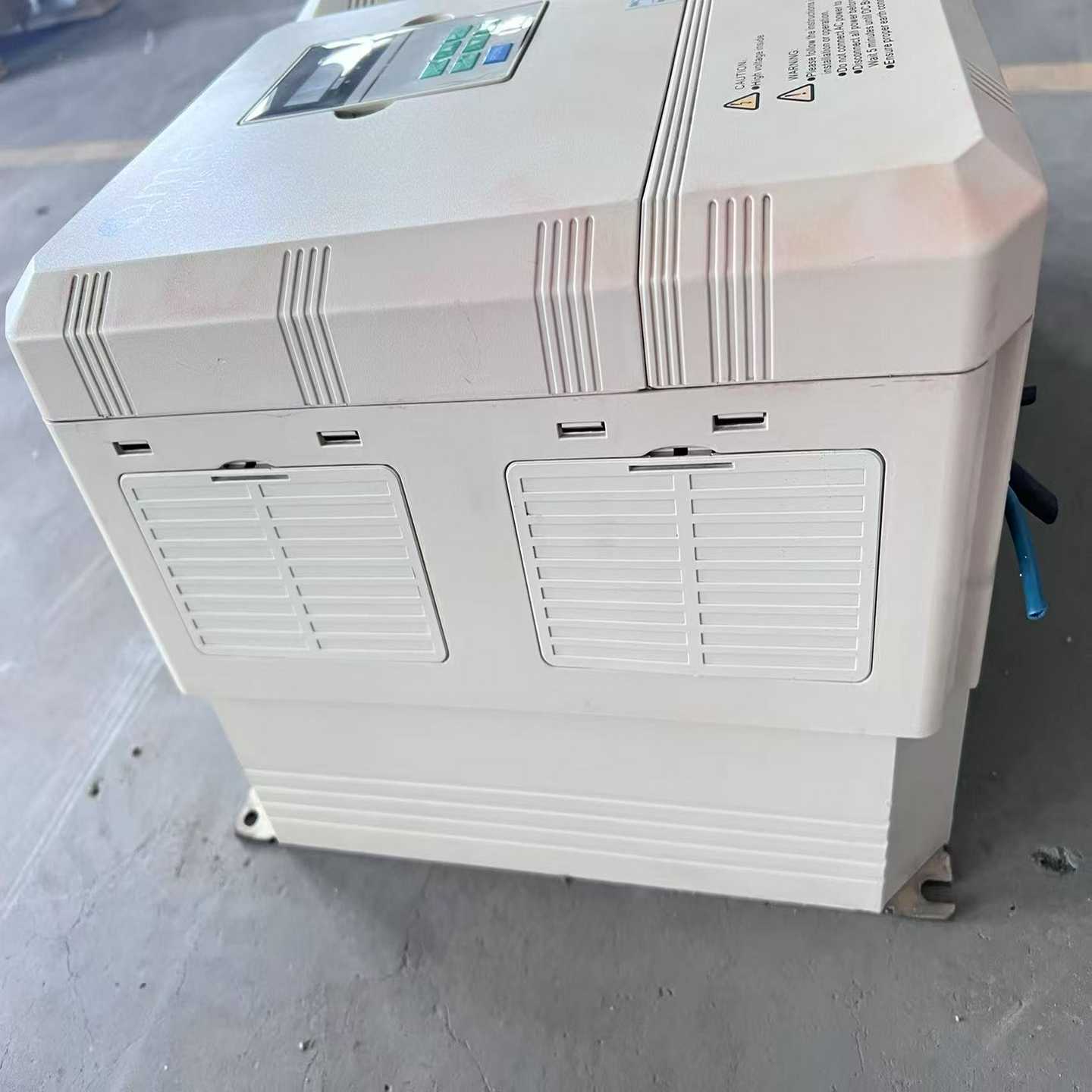 酷马变频器Q9000-C-1144H，11KW，380V三相--议价商品