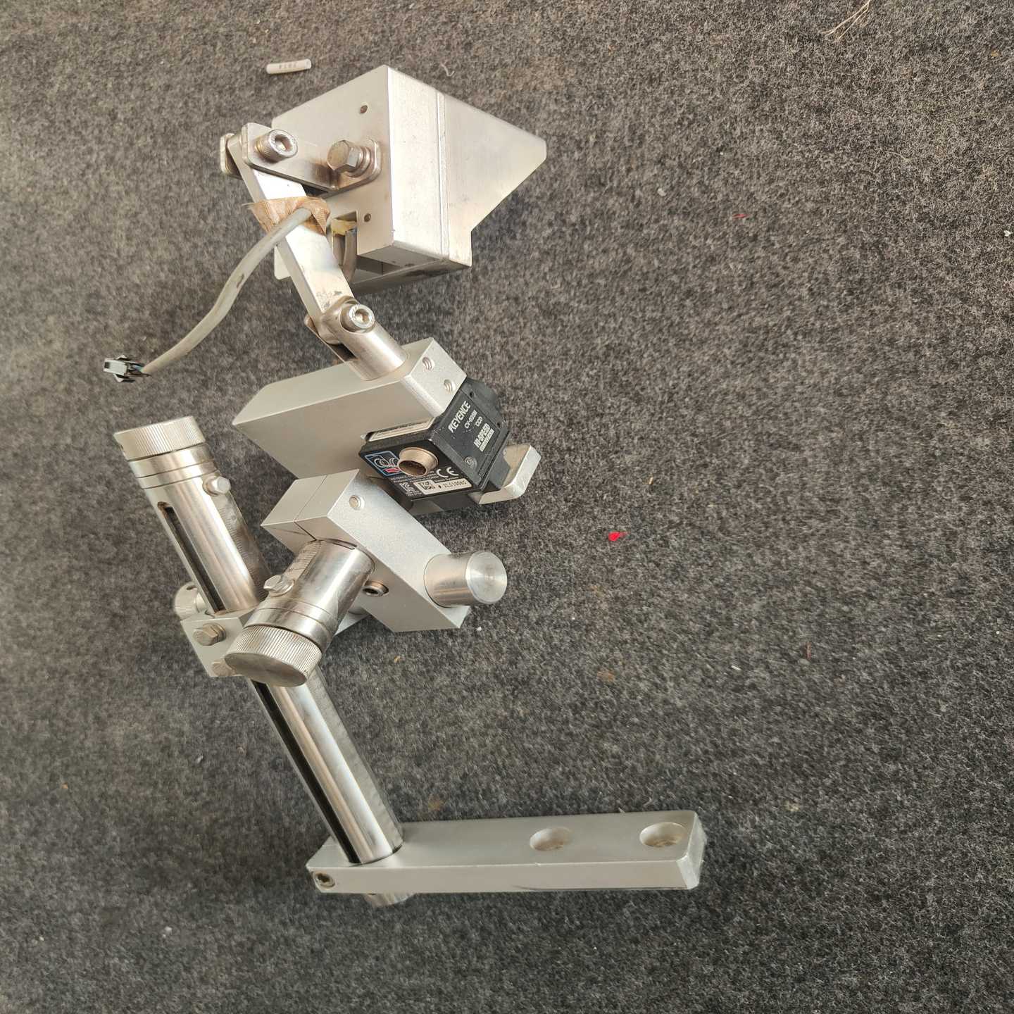 询价KEYENCECV-035M工业相机