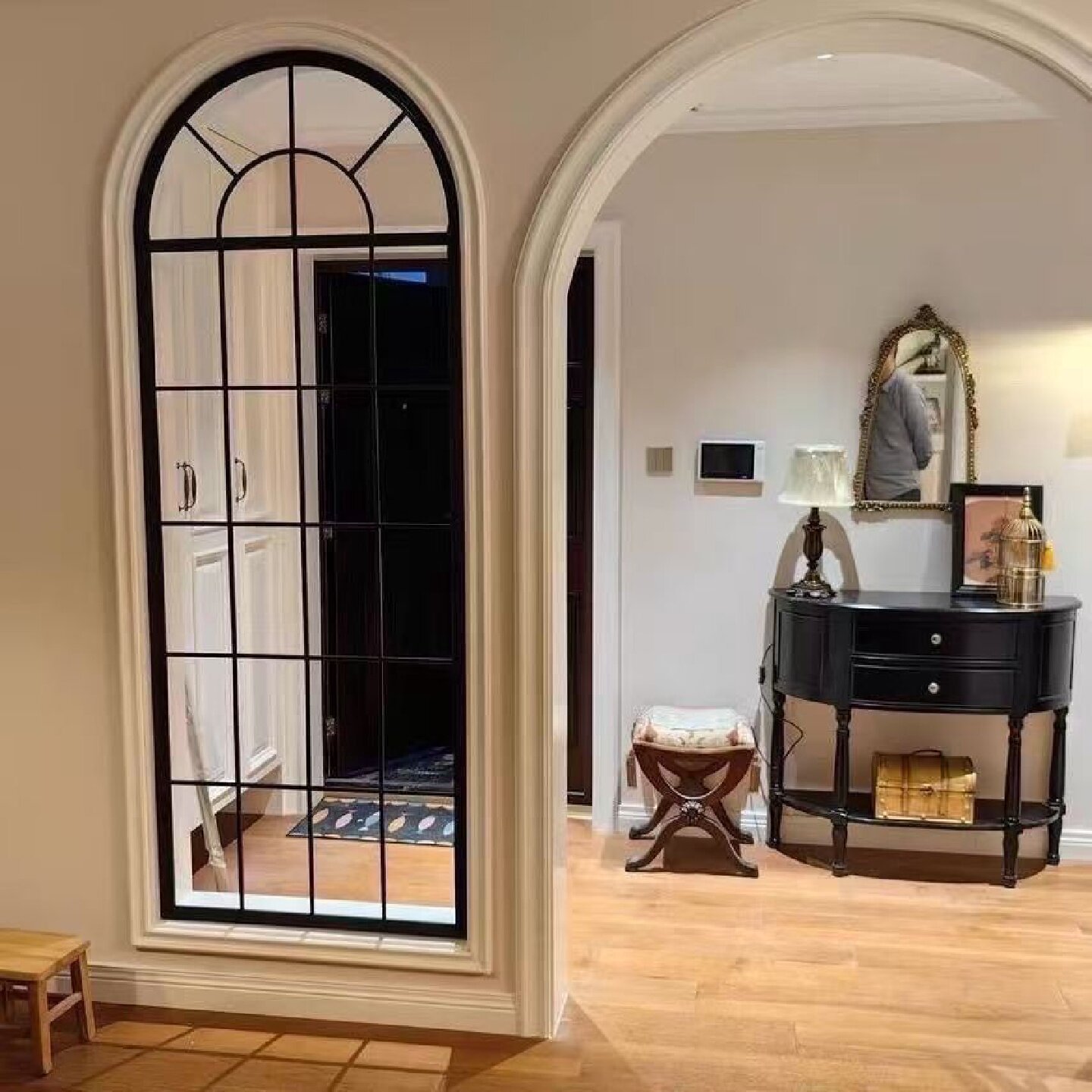 现代简约防火长虹玻璃定制铁艺办公屏风