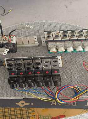 4V210一08   DC24V电磁阀组~询价