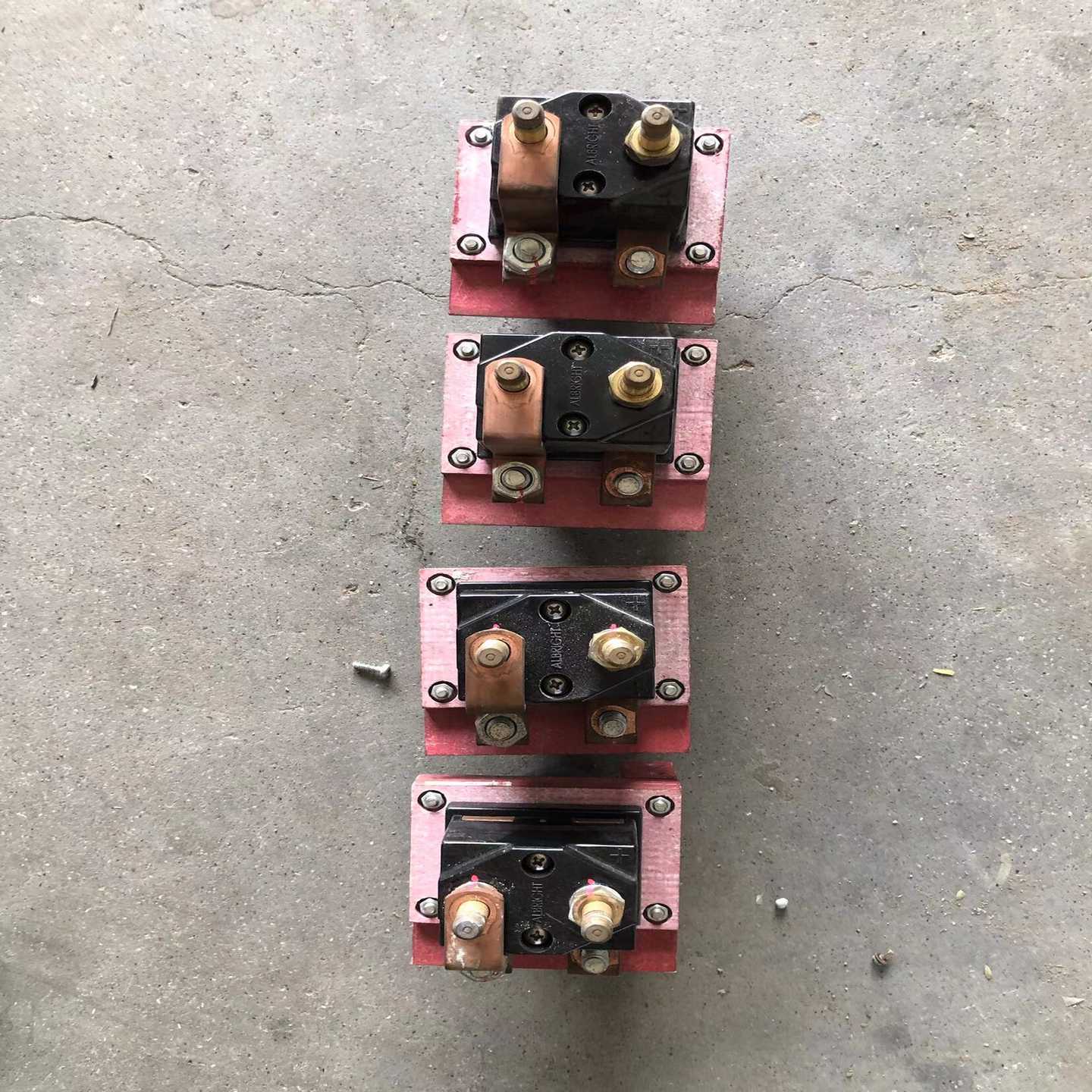 直流接触器SW201N-24772VCOLD-A【博航商行】