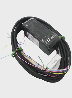 KEYENCE IL1000 Lasersensor used
