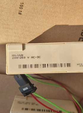 议价施耐德框架断器033671线圈