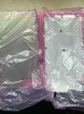 R4850G2壳子，成色很新，有轻微划痕，如图所示，要的私聊--议价