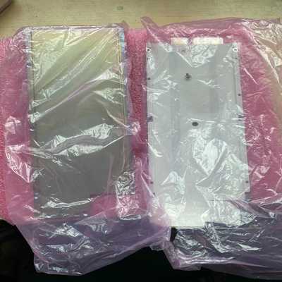 R4850G2壳子，成色很新，有轻微划痕，如图所示，要的私聊--议价