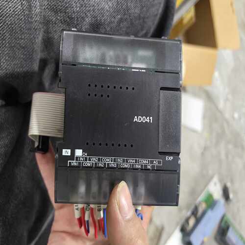 询价~plc模块 CP1W-AD041 漂亮质量保证