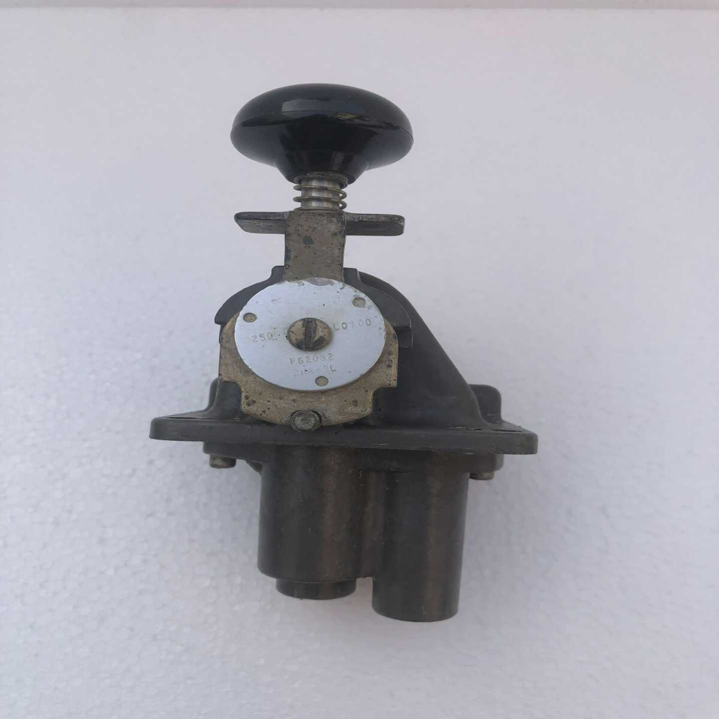 RexrothR431006008PilotairLeverOperatedValve2HA-2LP620
