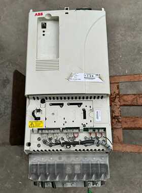 变频器ACS800-04-0120-3P901