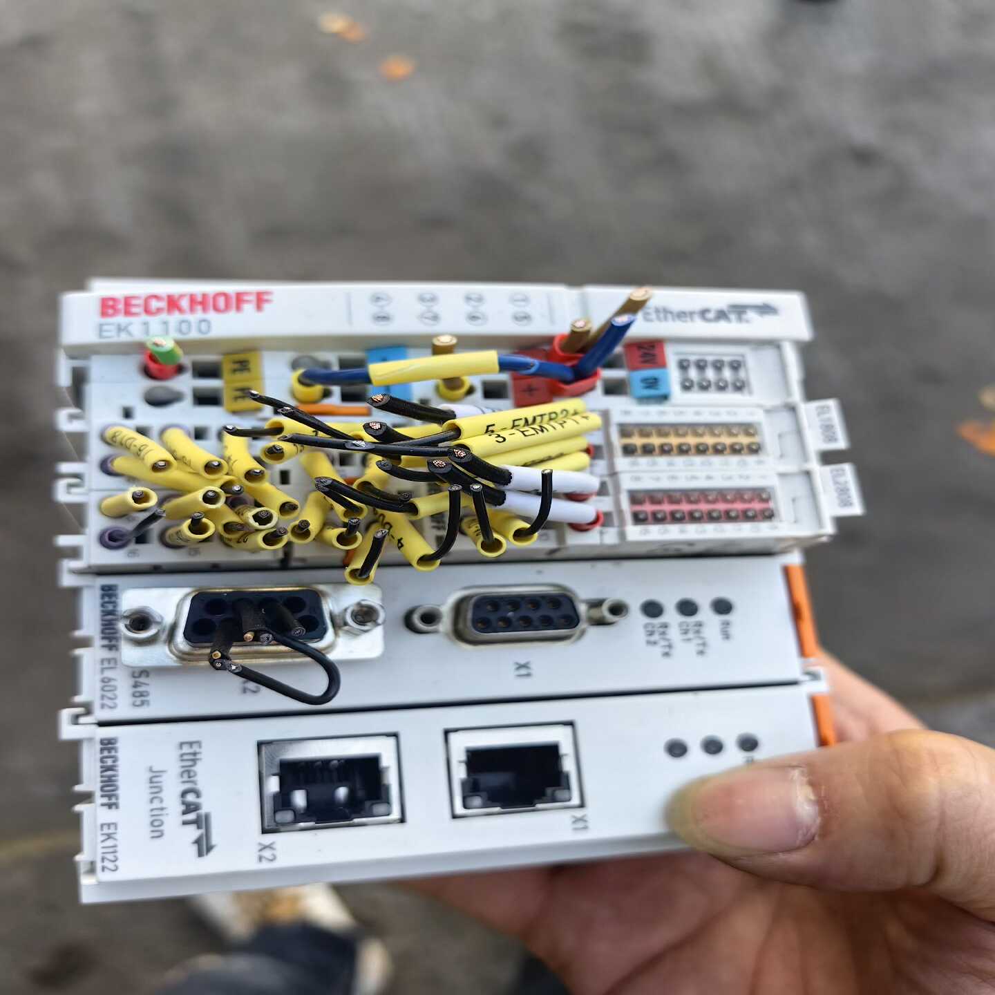 倍福模块EK1100EL6022EK1122EL18询价