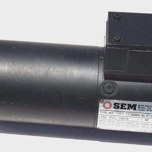Usado SEM MT30E420 Dc Perm Imn Servomotor 4000 RPM 80 Voltio