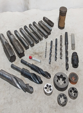 Lotofendmills,dies,drillbits,reameraspictured