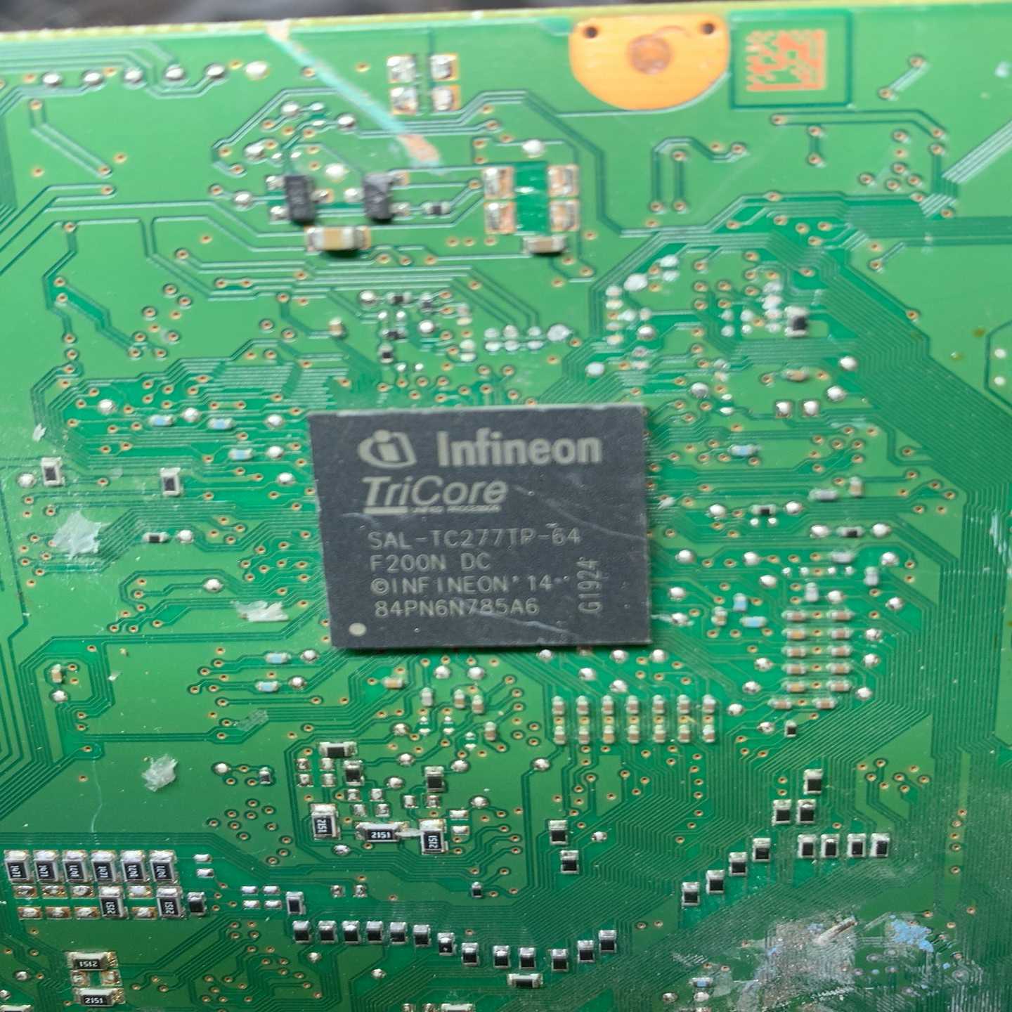 SAK-TC277Tp-64F200DC询价