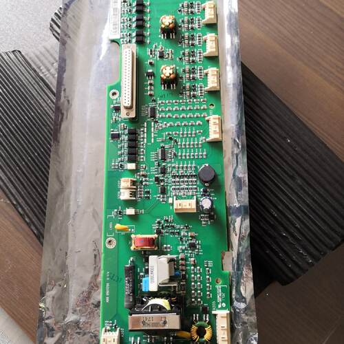 询》ACS880驱动板ZINT551驱动板87A72a