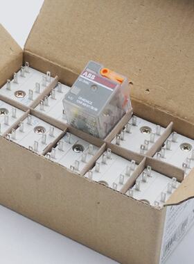 10x ABB 1SVR 405611R0100 CRM024AC2L InterfaceRelais unusedOV