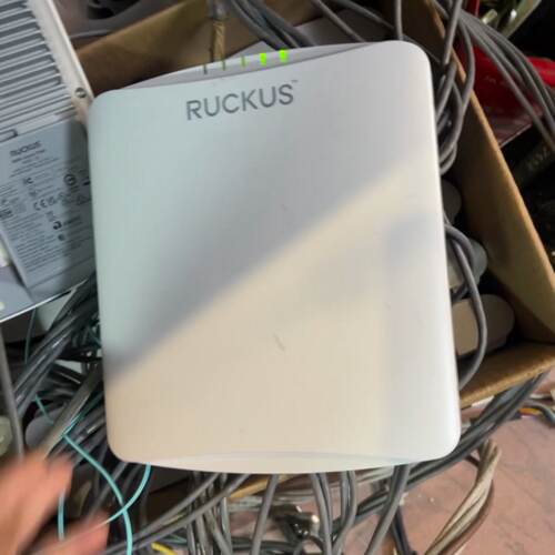 R650 ruckus WiFi 6 全功能正常，-议价