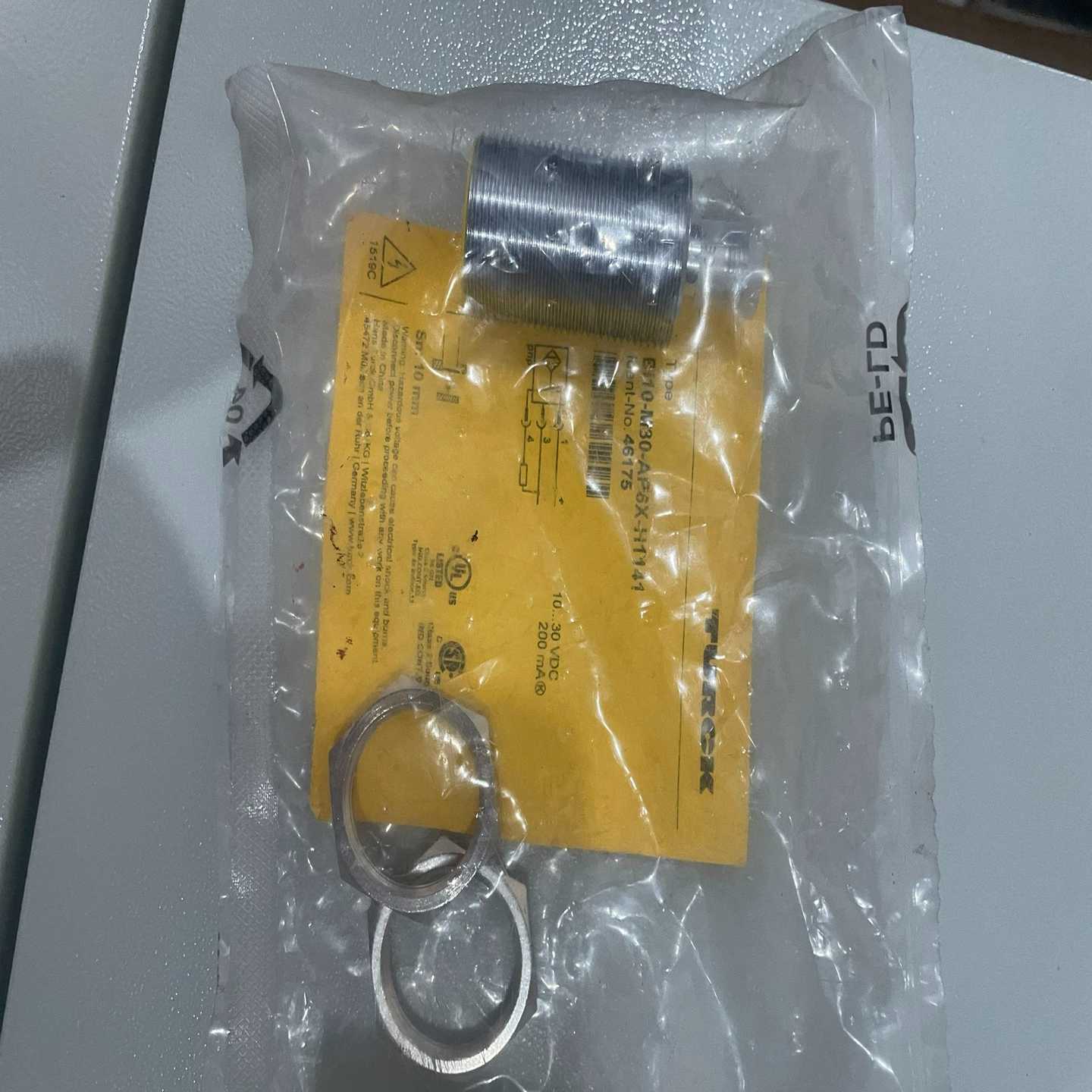图尔克 Bi10U-M30-AP6X-H1141 接近开关~询价