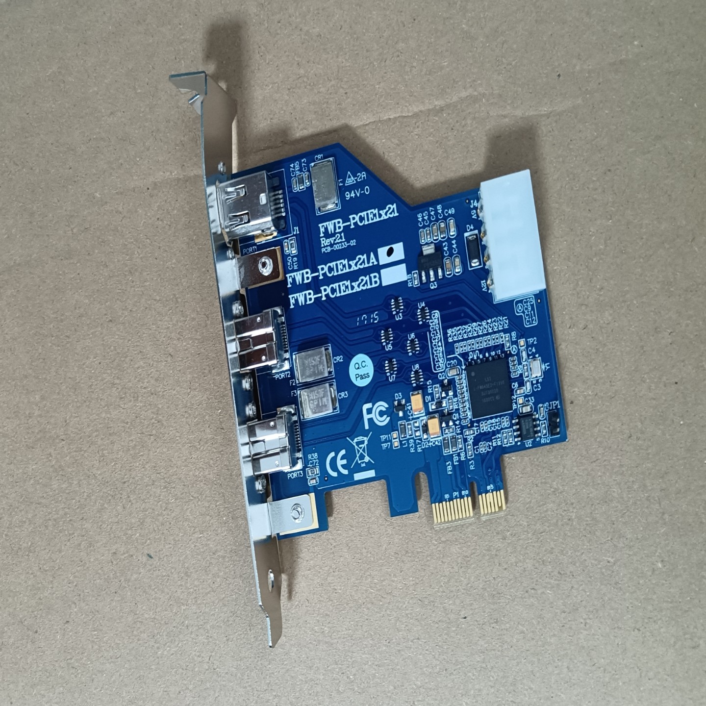 【请询价】台湾IOI FWB-PCIE1x21A 1394B工业视觉相
