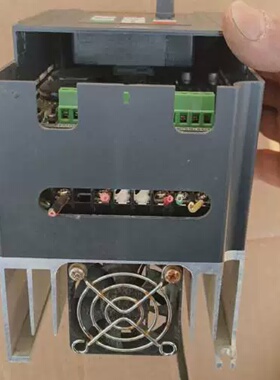 议价晶川变频器HD7001.5E2L20.75E4L2，1.5千