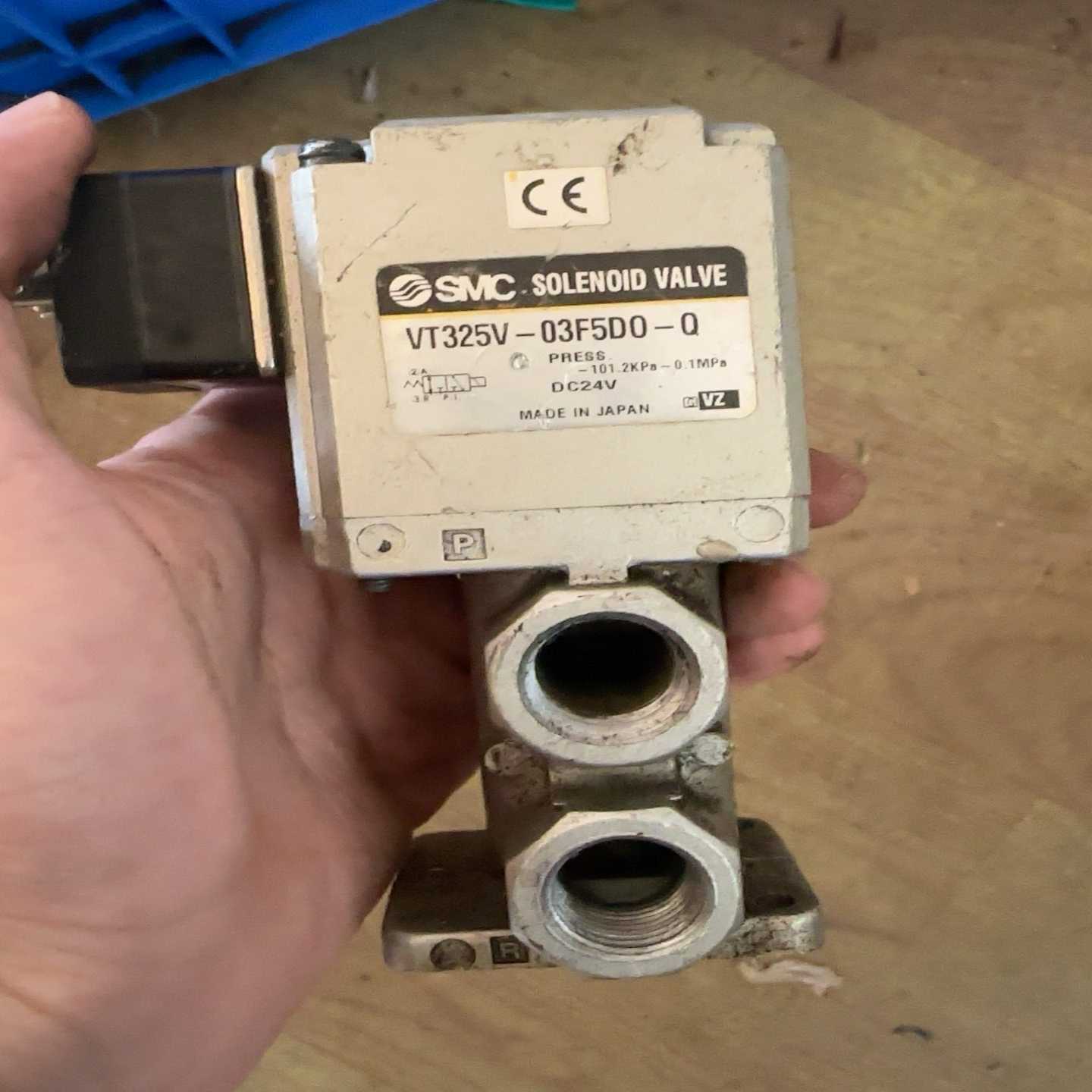 原装正品日本SMC3通电磁阀VT325V-03F5D0-