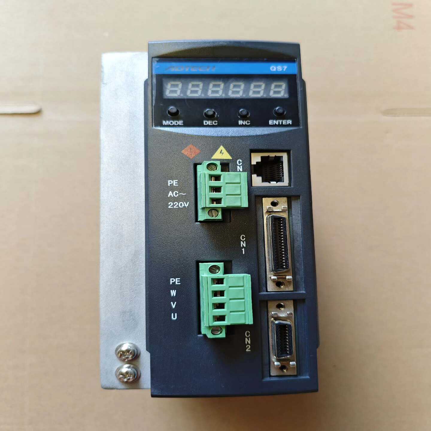 全新众为兴伺服驱动器QS7AA030M全新无包装,实物--议价商品